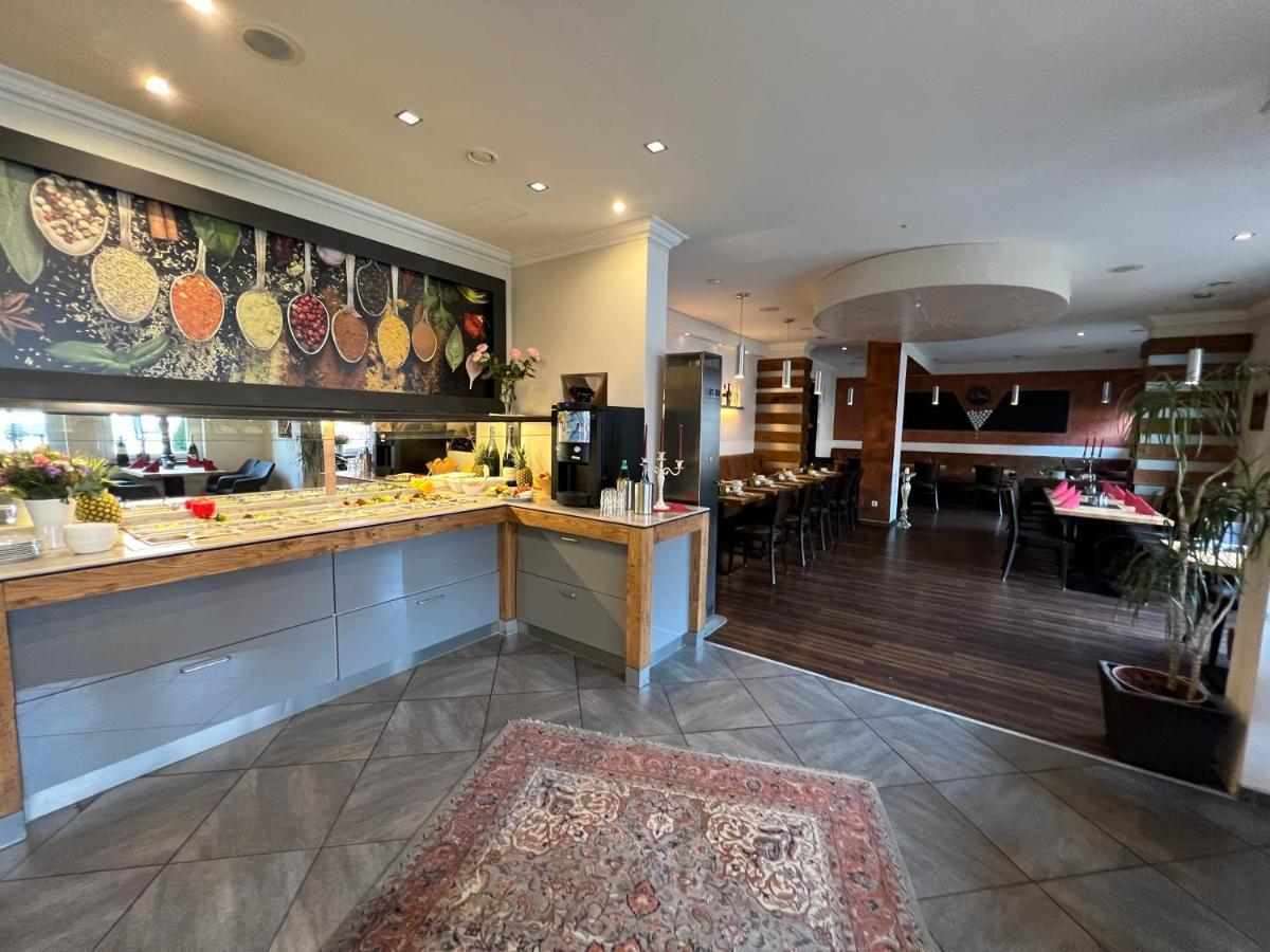 Hotel Ammerlaender Hof เวสเตอร์ชเตเดอ ภายนอก รูปภาพ